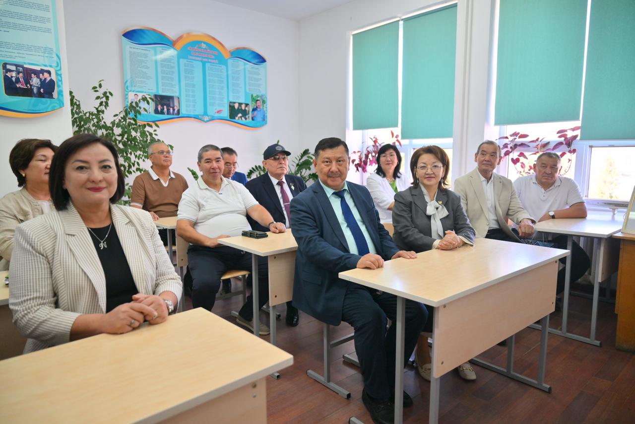 УНИВЕРСИТЕТ ТҮЛЕГІМЕН КЕЗДЕСУ