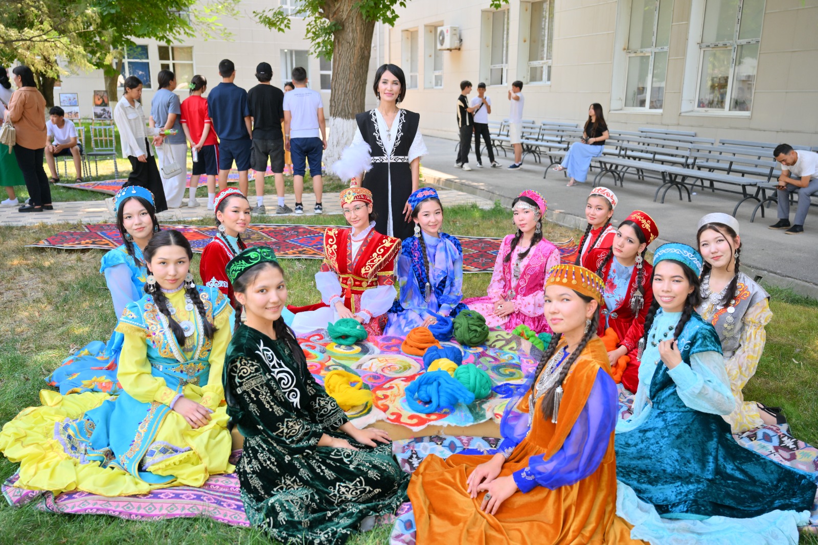 EduCampShym  оқушылары “Мұра” ұлттық өнер орталығымен танысты