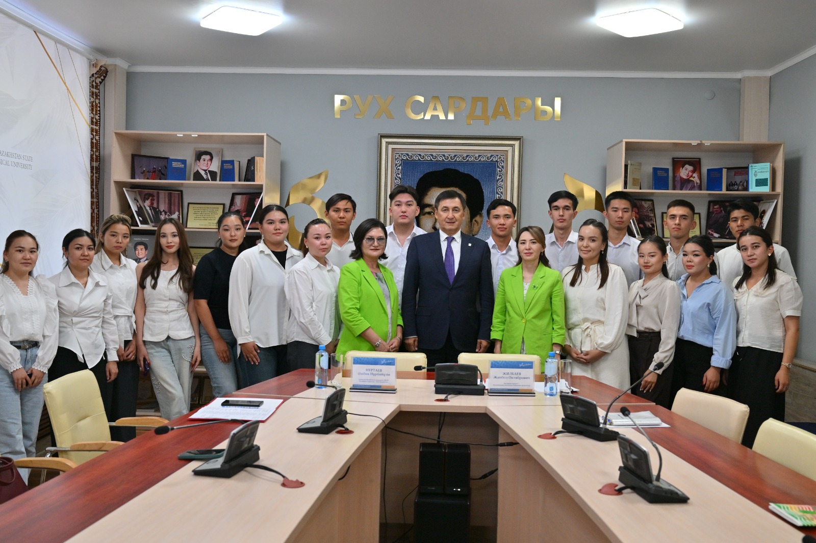 ПЕДАГОГТІК ҚАЙТА ДАЯРЛАУ КУРСЫНЫҢ АШЫЛУ САЛТАНАТЫ ӨТТІ