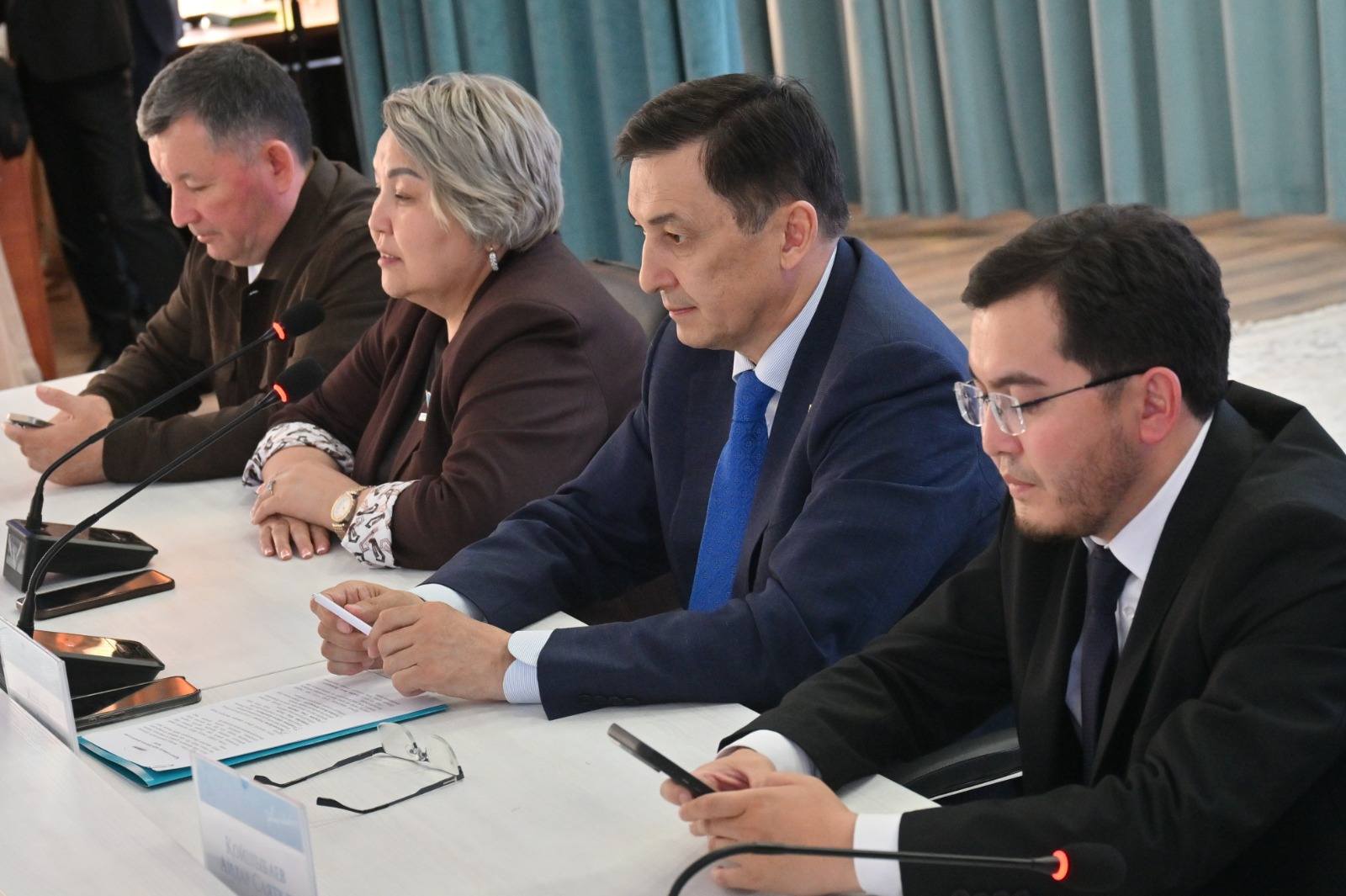 ӨҢІРЛІК ЕҢБЕК МОБИЛЬДІЛІГІ: СТУДЕНТТЕРГЕ ЖАҢА МҮМКІНДІК